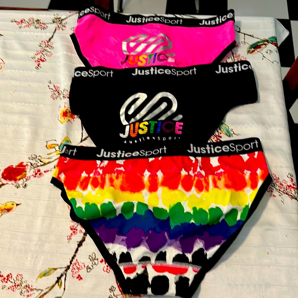 Justice size 14- youth girls  new not worn .